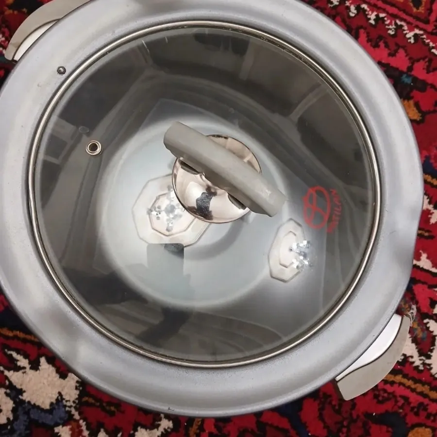 قابلمه نسوز قدیمی