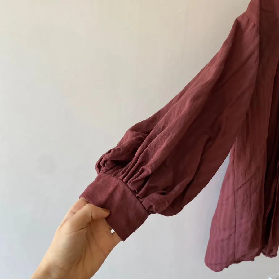 شومیز دکمه ای