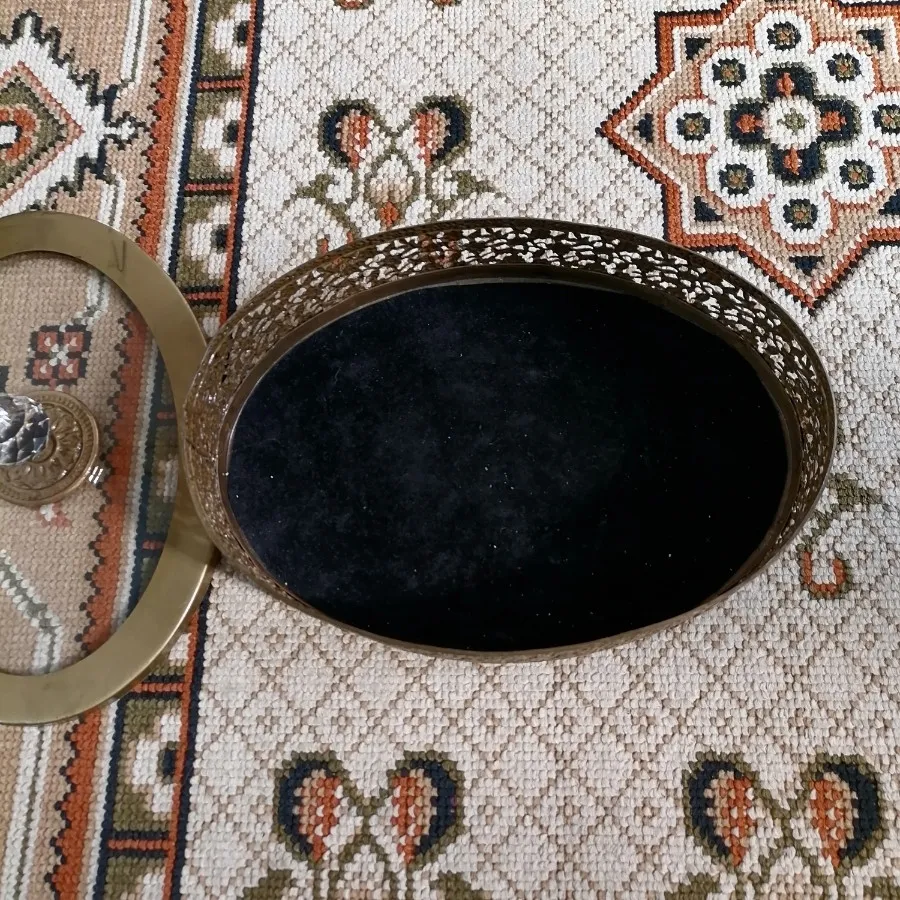 شکلات خوری