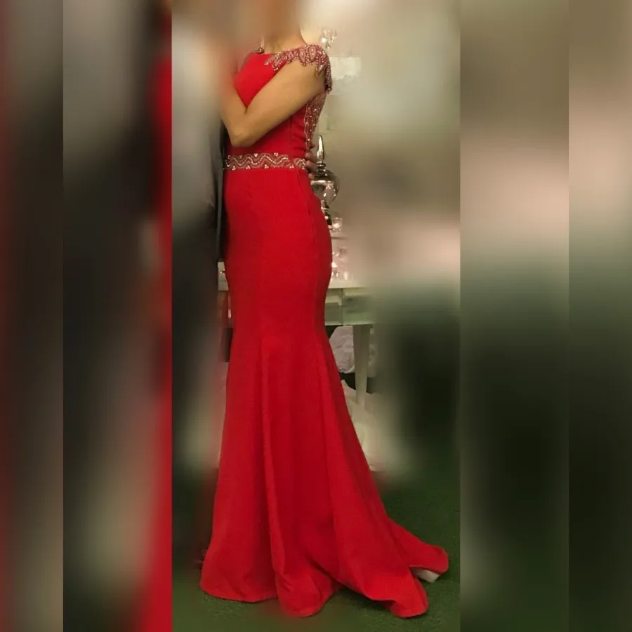 لباس قرمز سایز 36-38