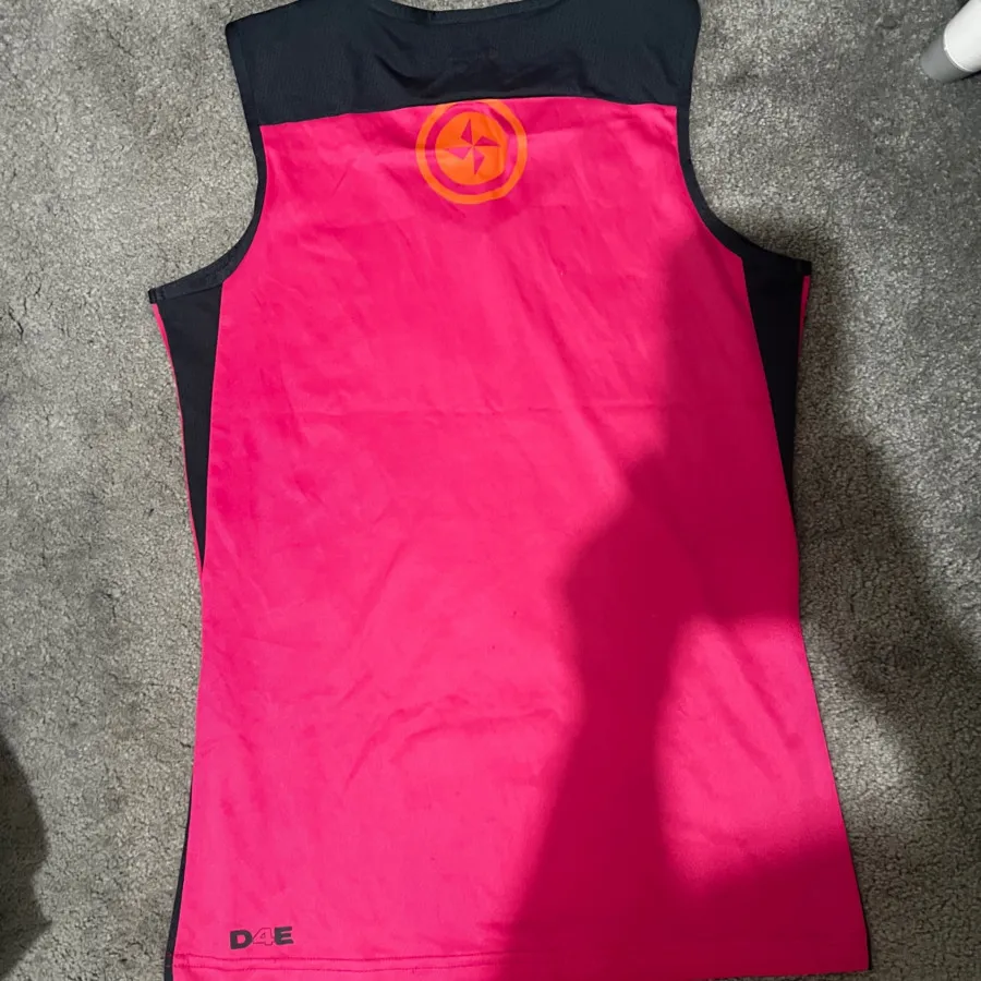 تاپ ورزشی