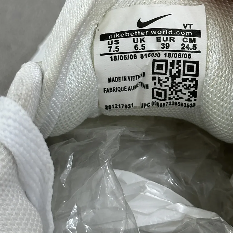کفش اسپرت طرح Nike سایز39