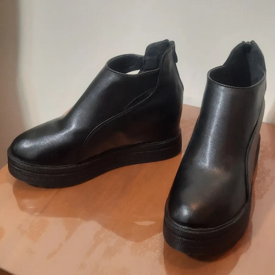 کفش طبی زنانه