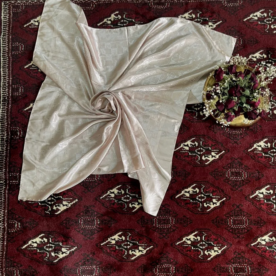روسری ساتنsinem