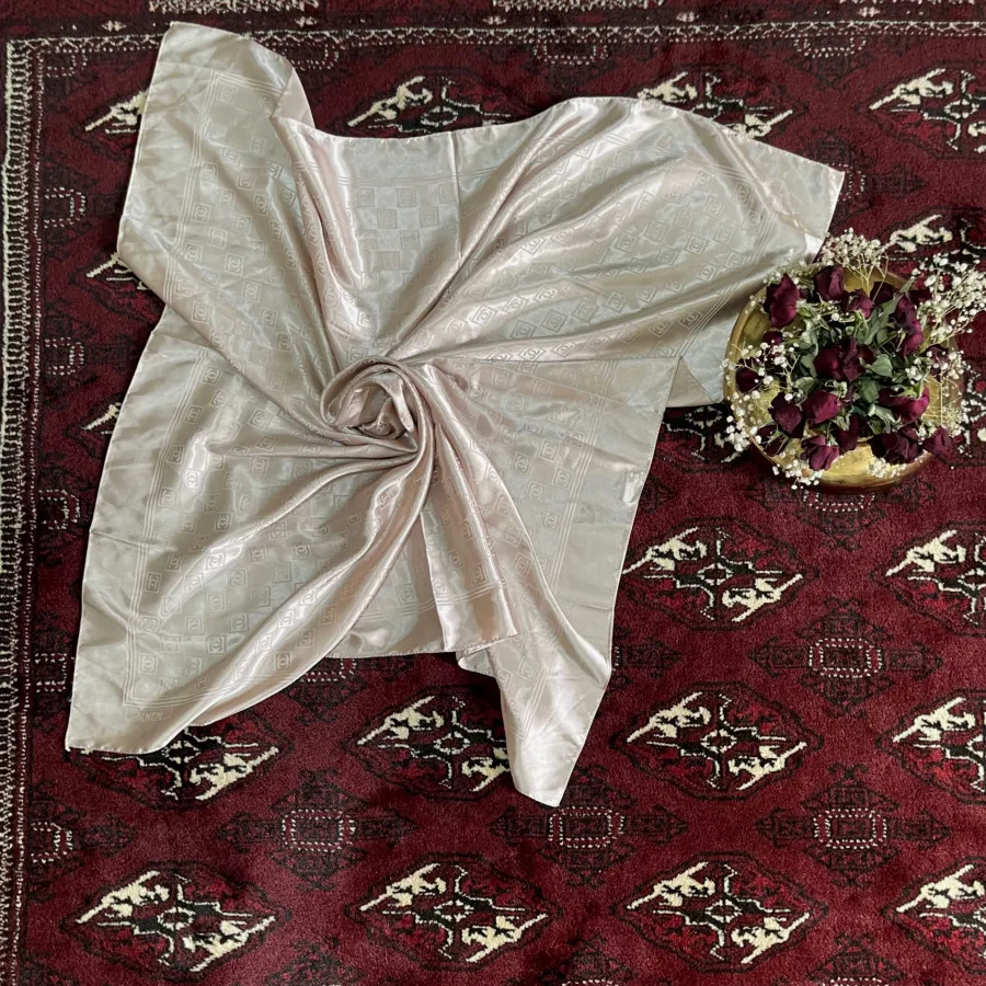 روسری ساتنsinem