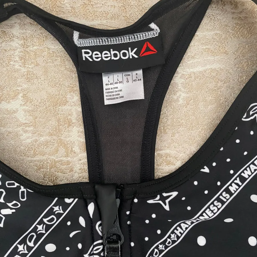 نیم تنه Reebok