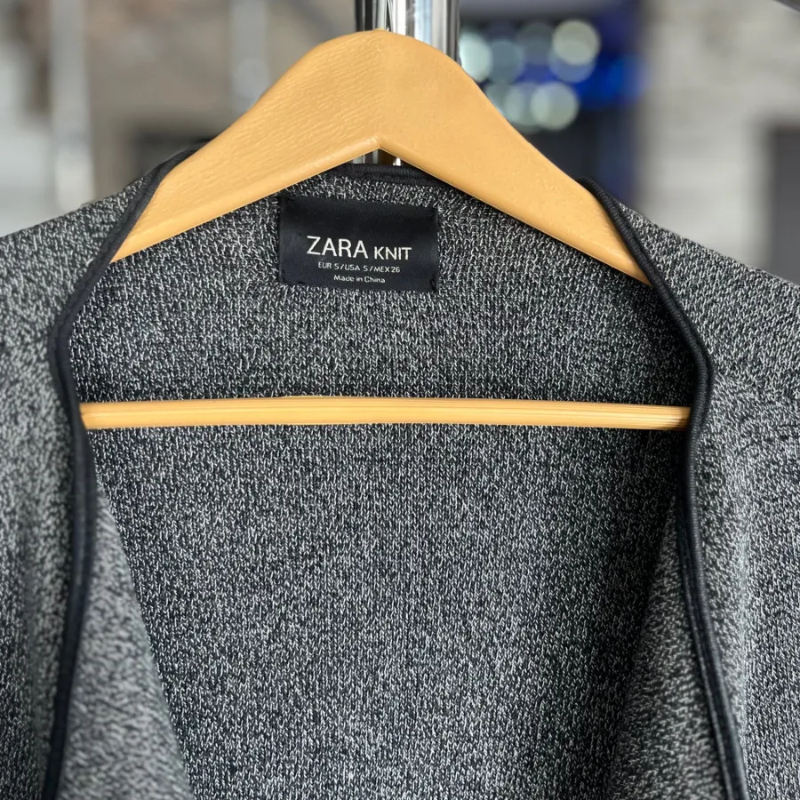 مانتو Zara