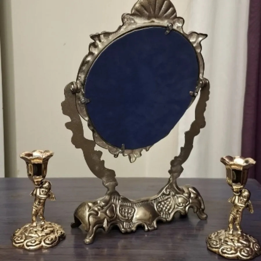 آینه و شمعدان