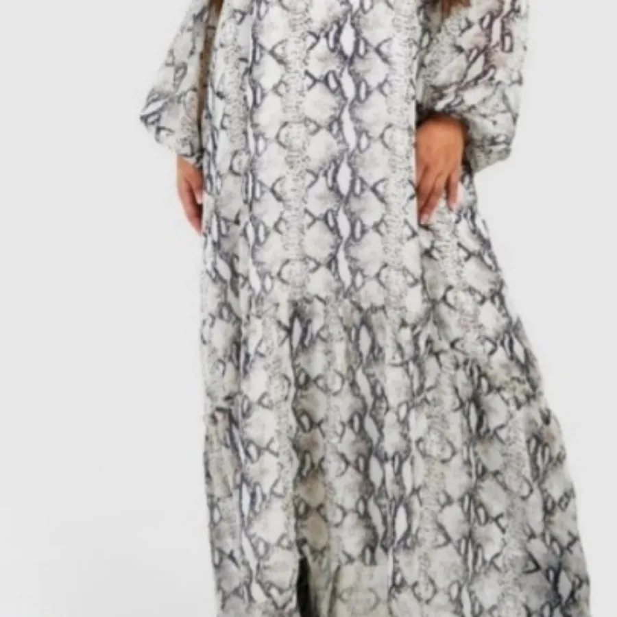 پیراهن زنانه و دخترانه