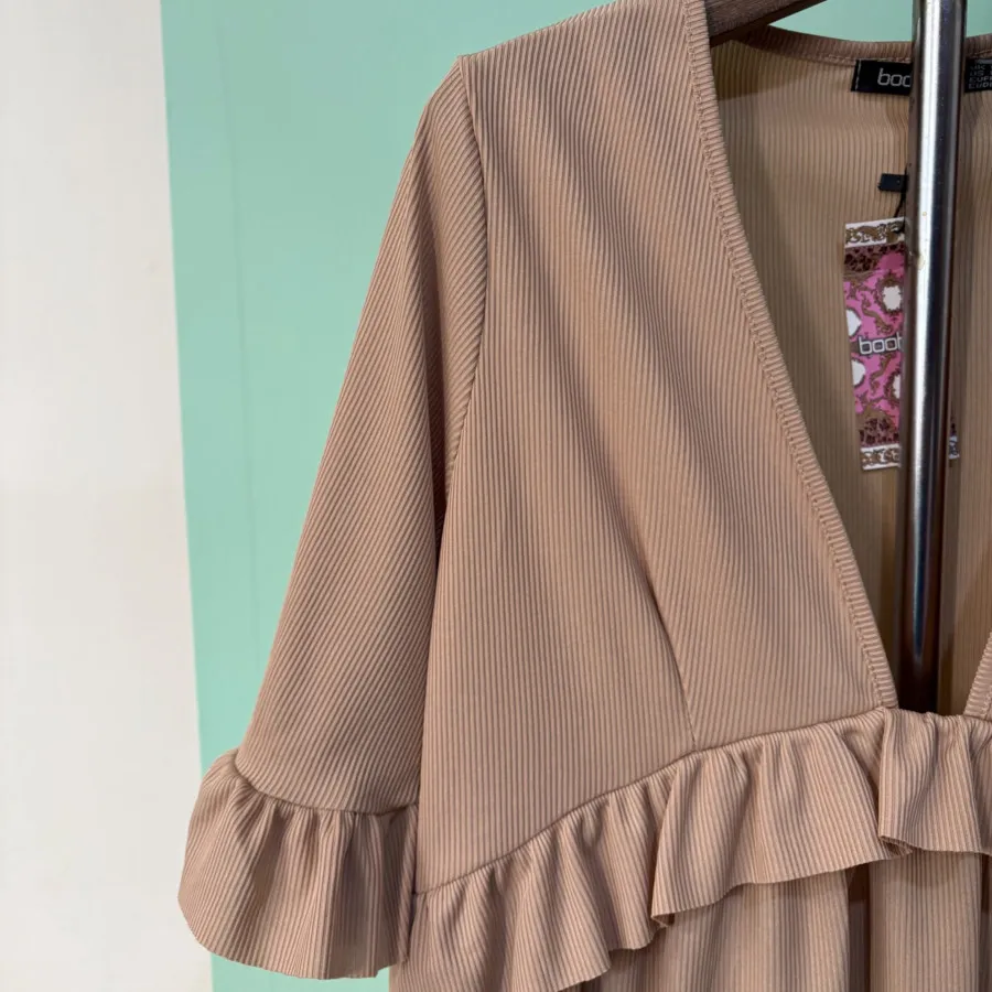 لباس زنانه برند boohoo