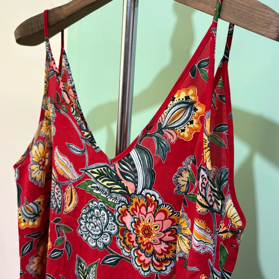 تاپ زنانه