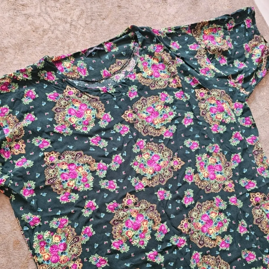 ساحلی خوشرنگ