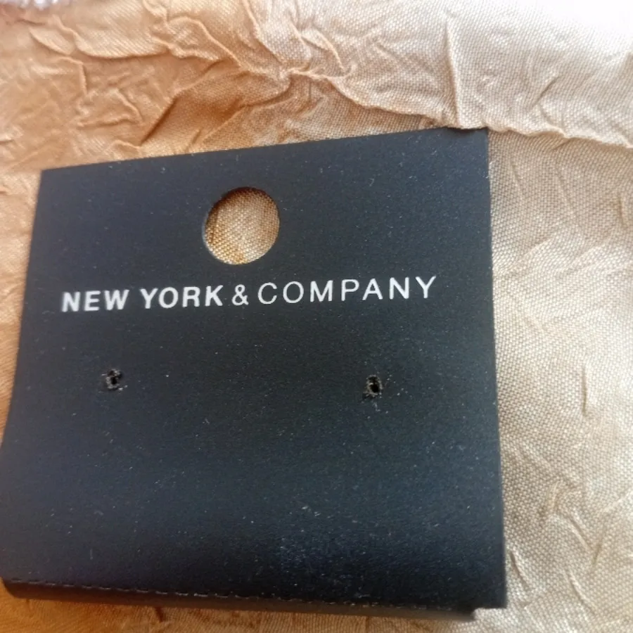 گوشواره مارک NEWYORK