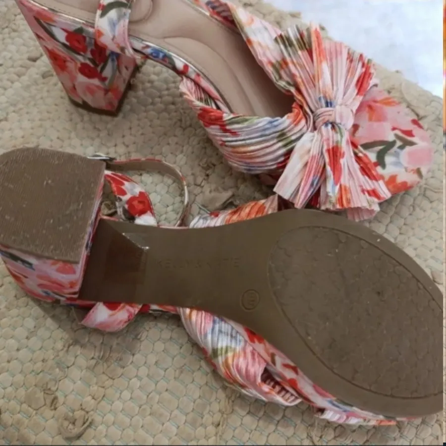 کفش مجلسی زنانه
