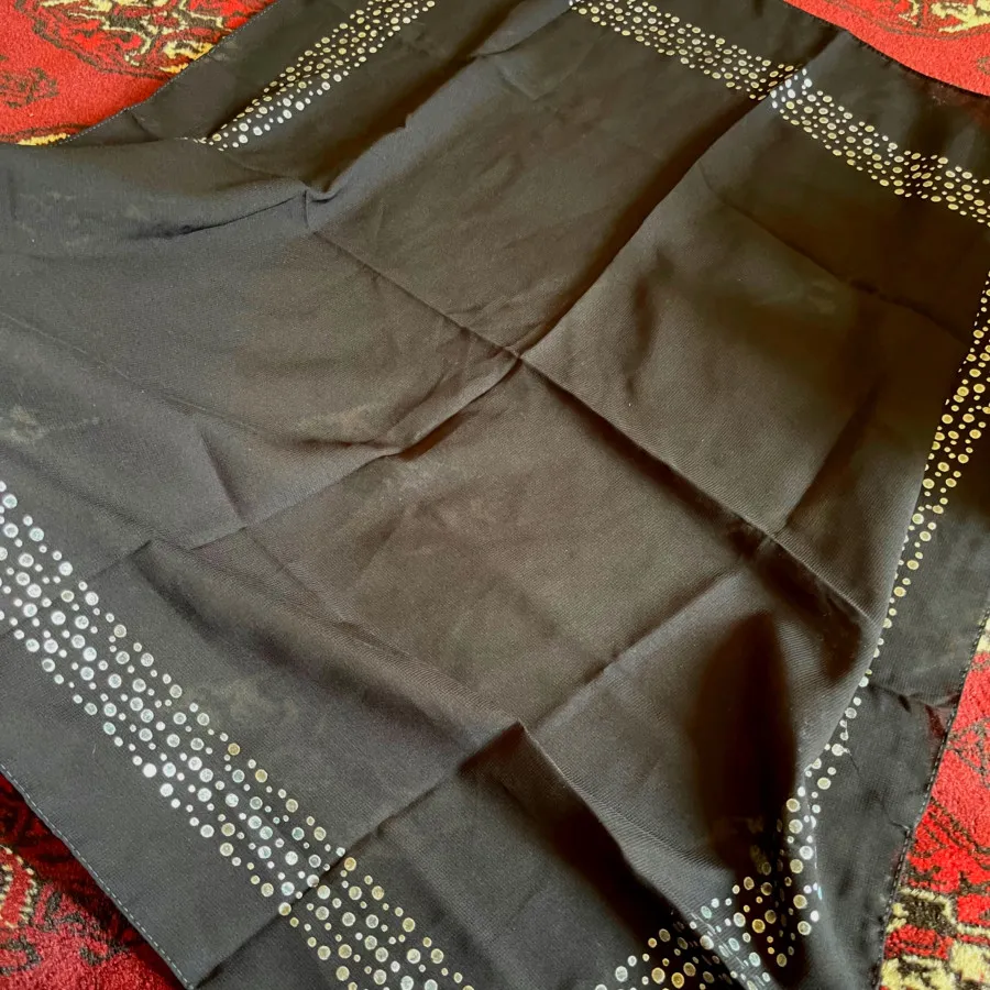 روسری مشکی