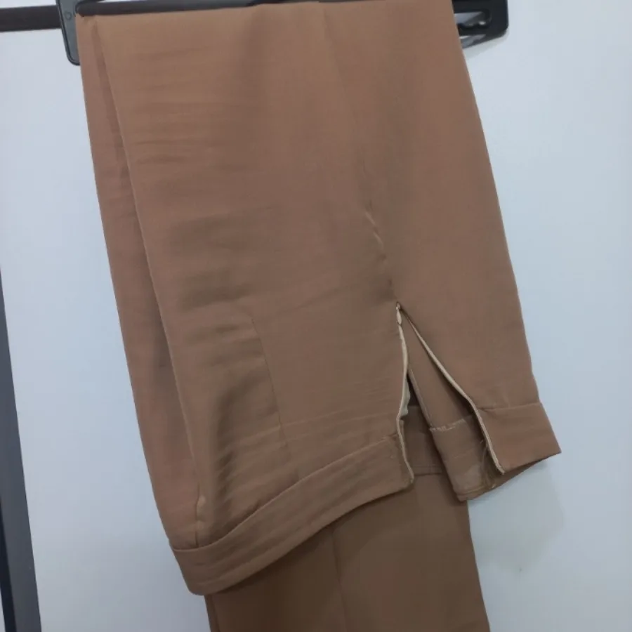 کت و شلوار مازراتی کرم