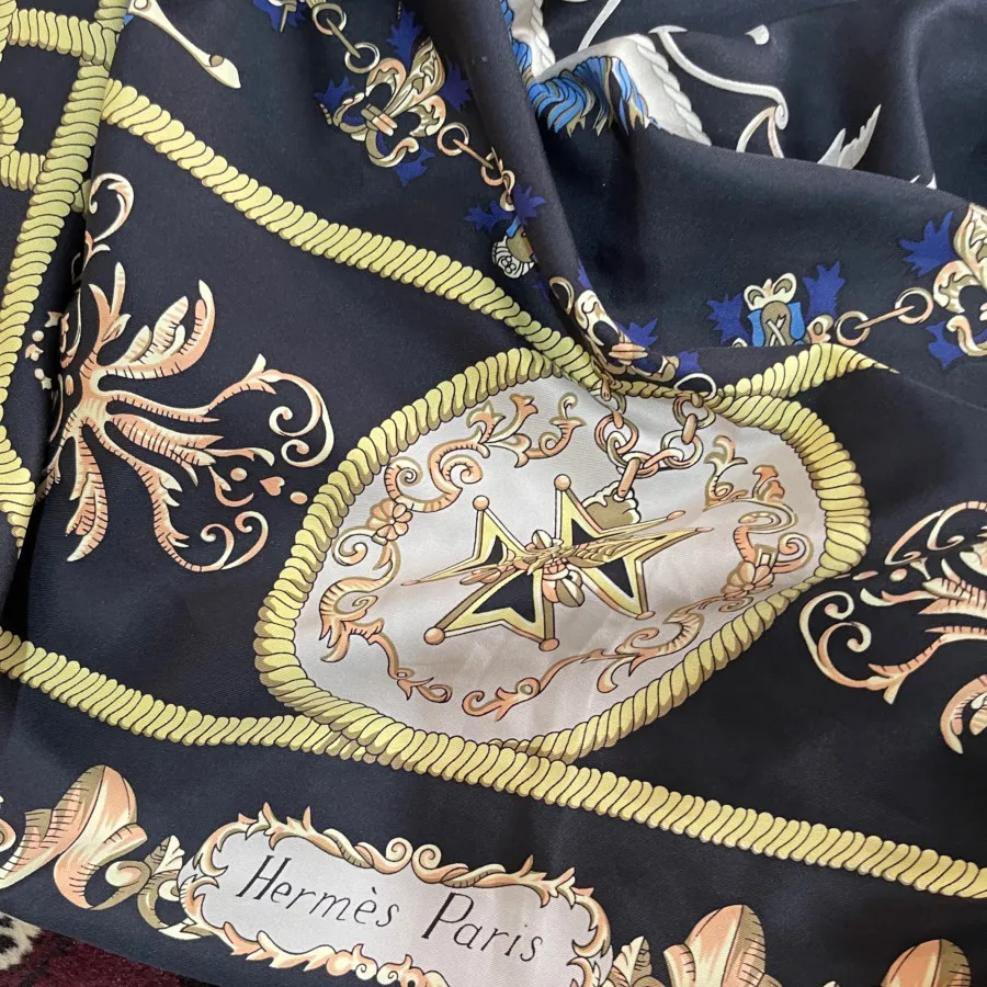 روسری هرمس اورجینال