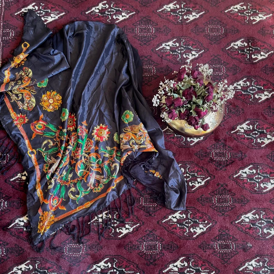 روسری سیلک سه گوش