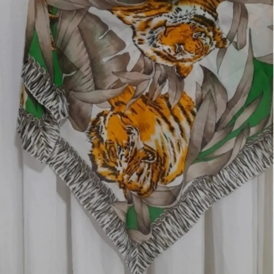 روسری نخی لاکچری