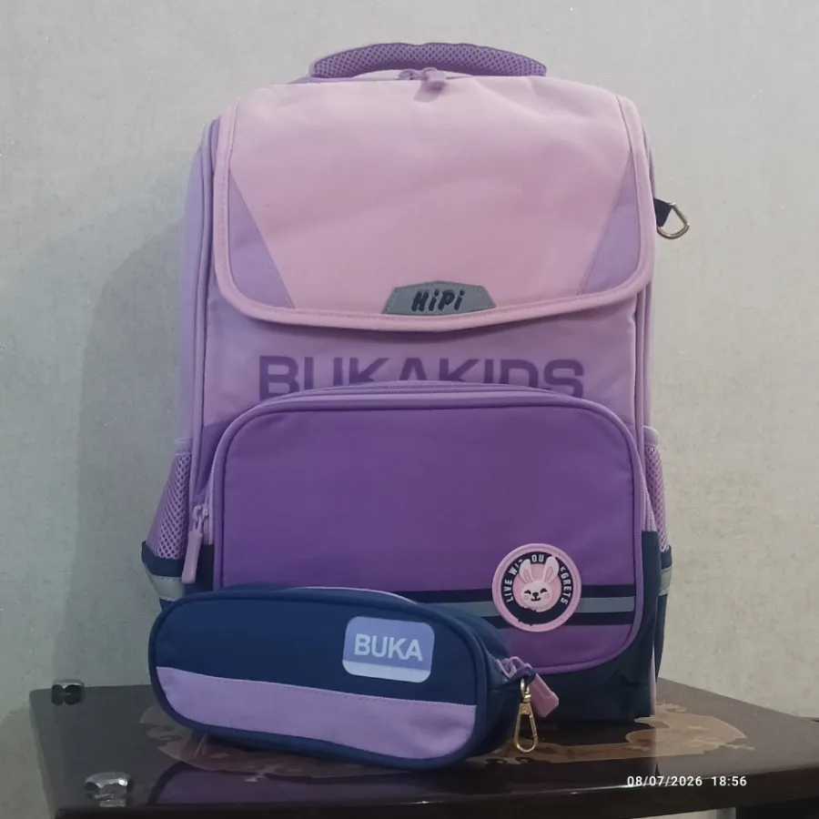 کوله پشتی مدرسه