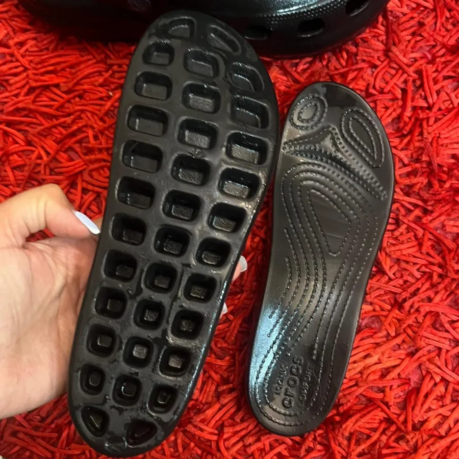 کراکس crocs