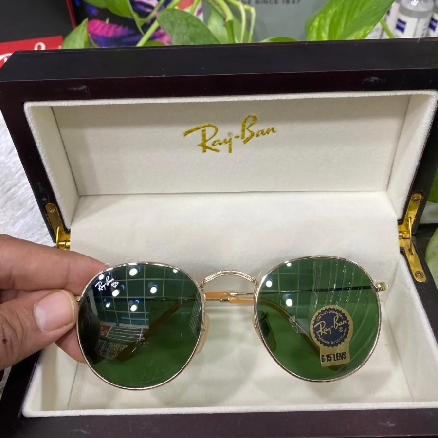 Ray ban