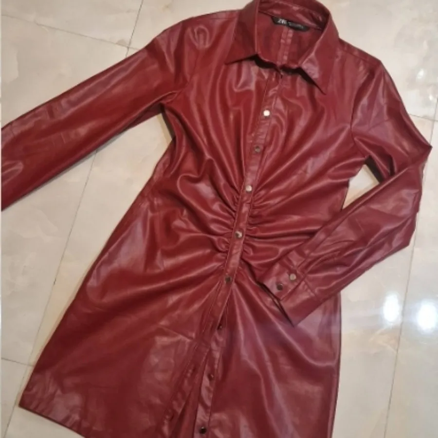 پیراهن زنانه