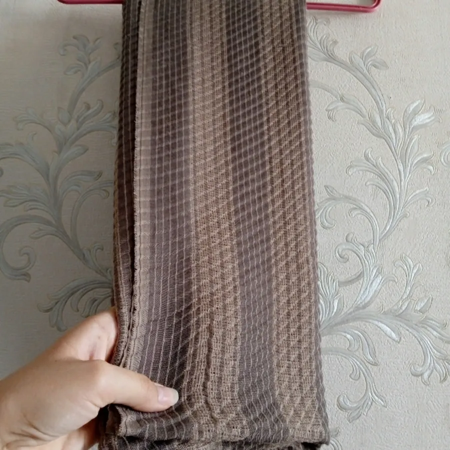 شال کرم و سبز
