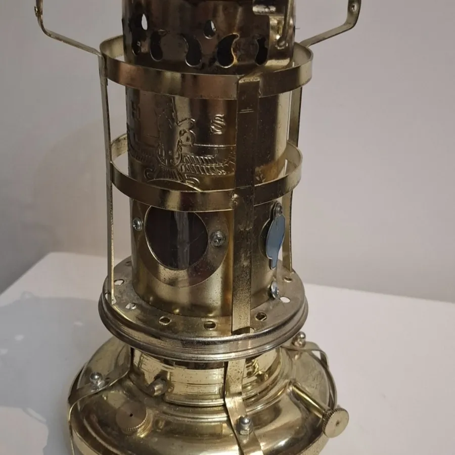 چراغ نفتی