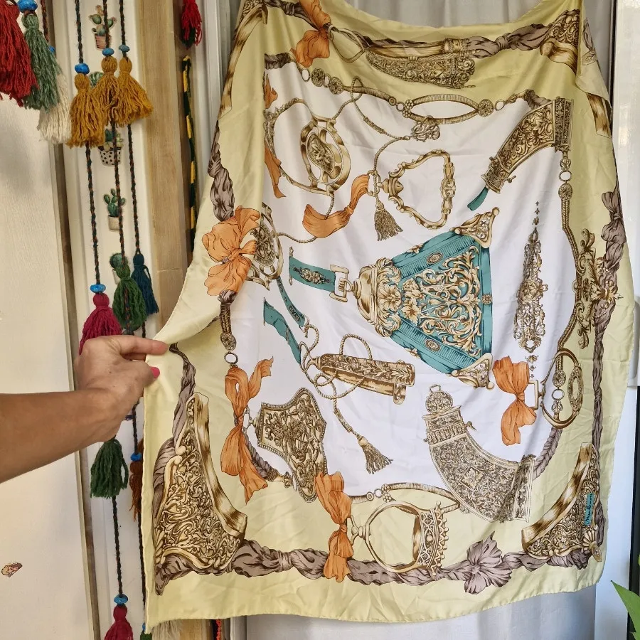 ست شومیز و روسری