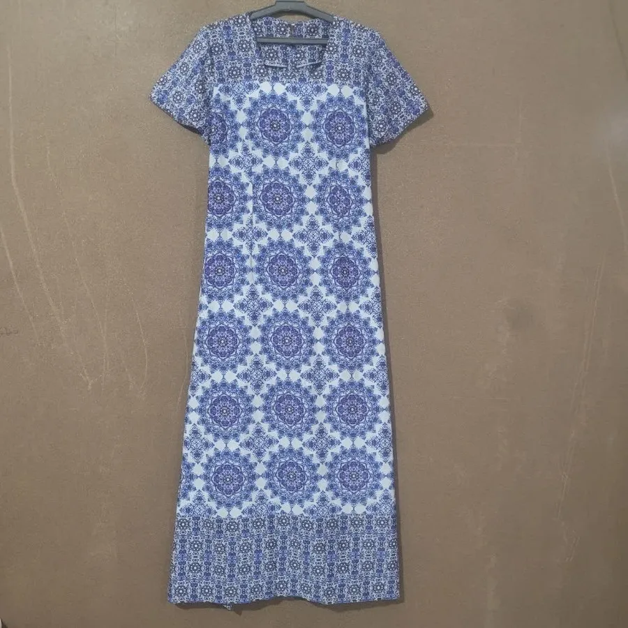 ساحلی زنانه دخترانه