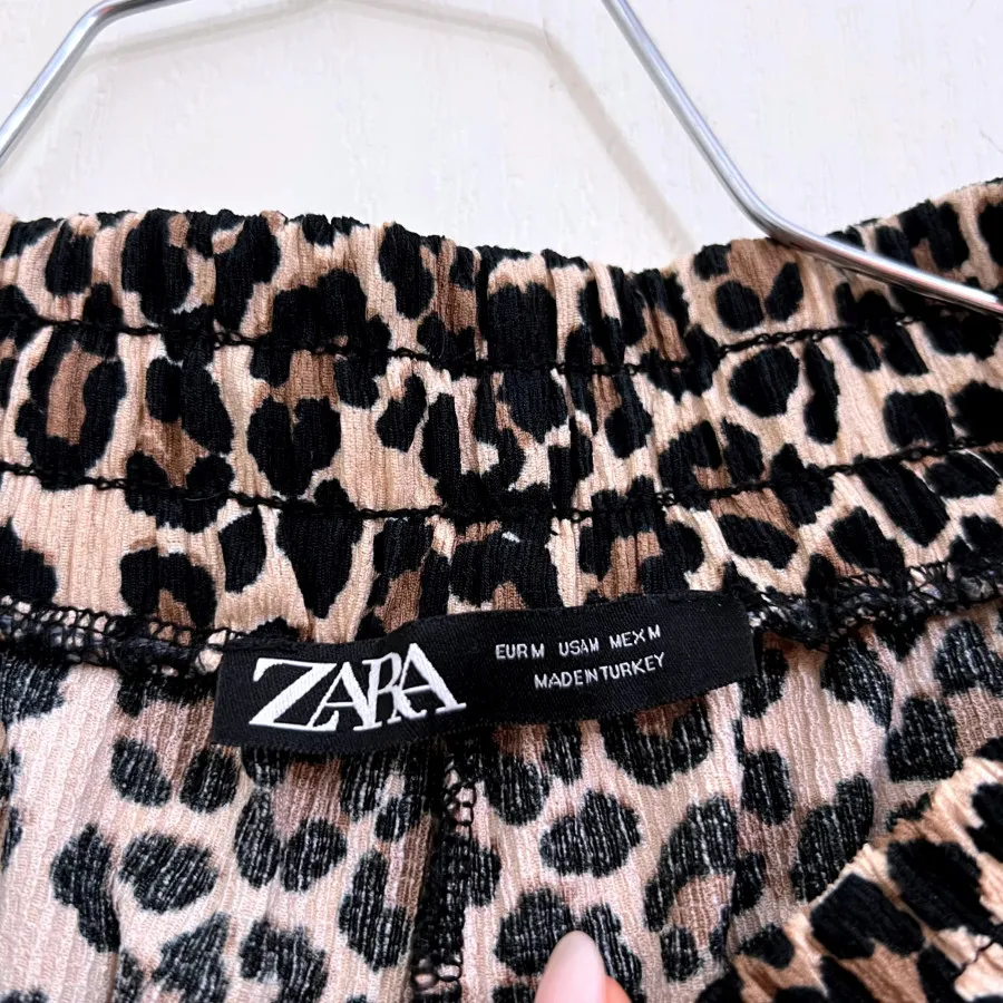 شلوار پلنگی zara