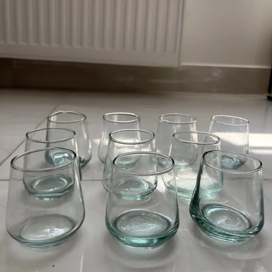 جار شیشه ای
