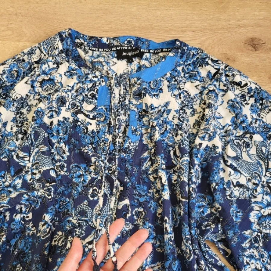 شومیز زیبا desigual