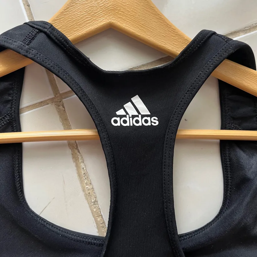 نیم تنه adidas
