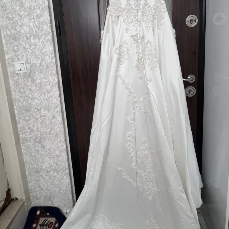 لباس عروس دنباله دار