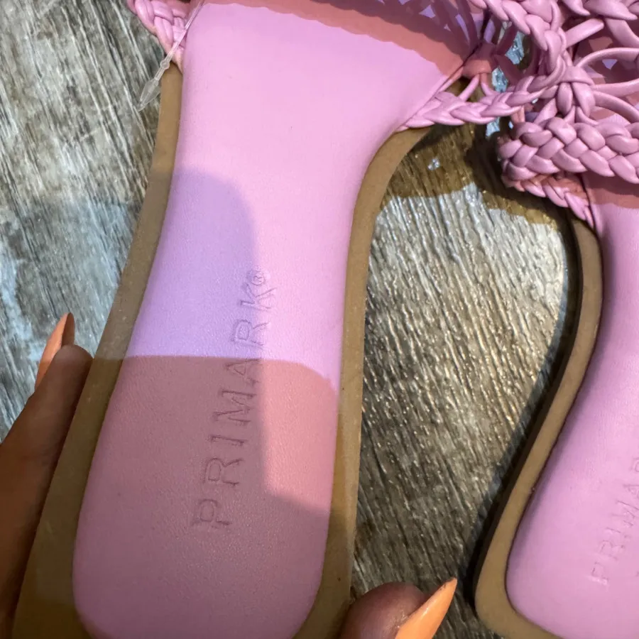صندل برند primark