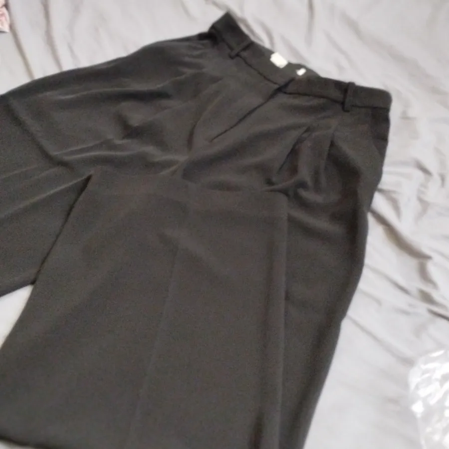 شلوار پارچه ای H&M