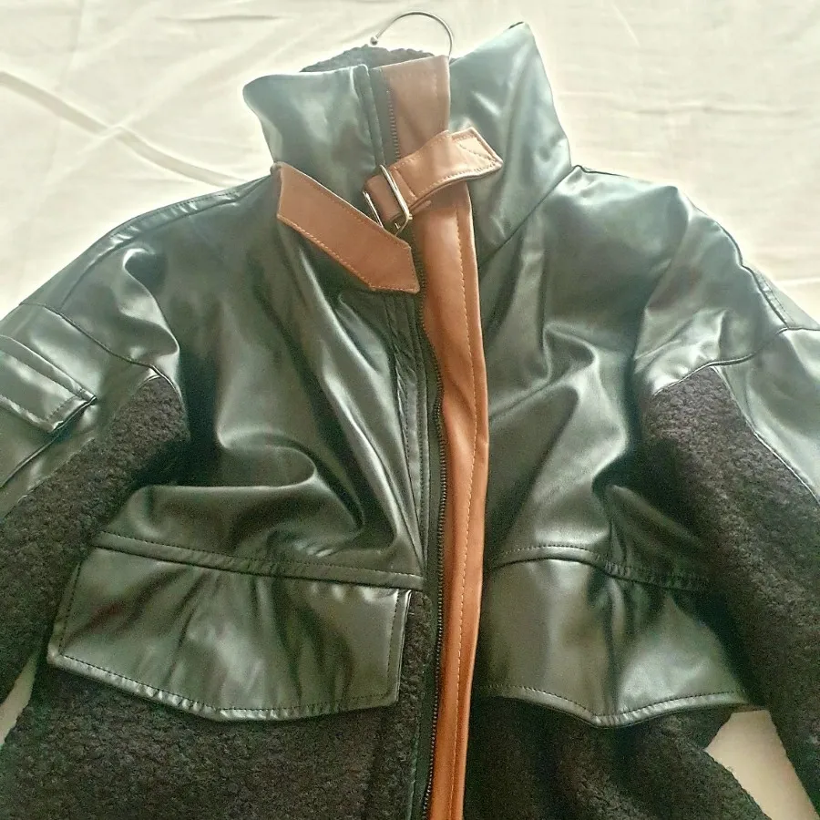 کت چرم و تدی