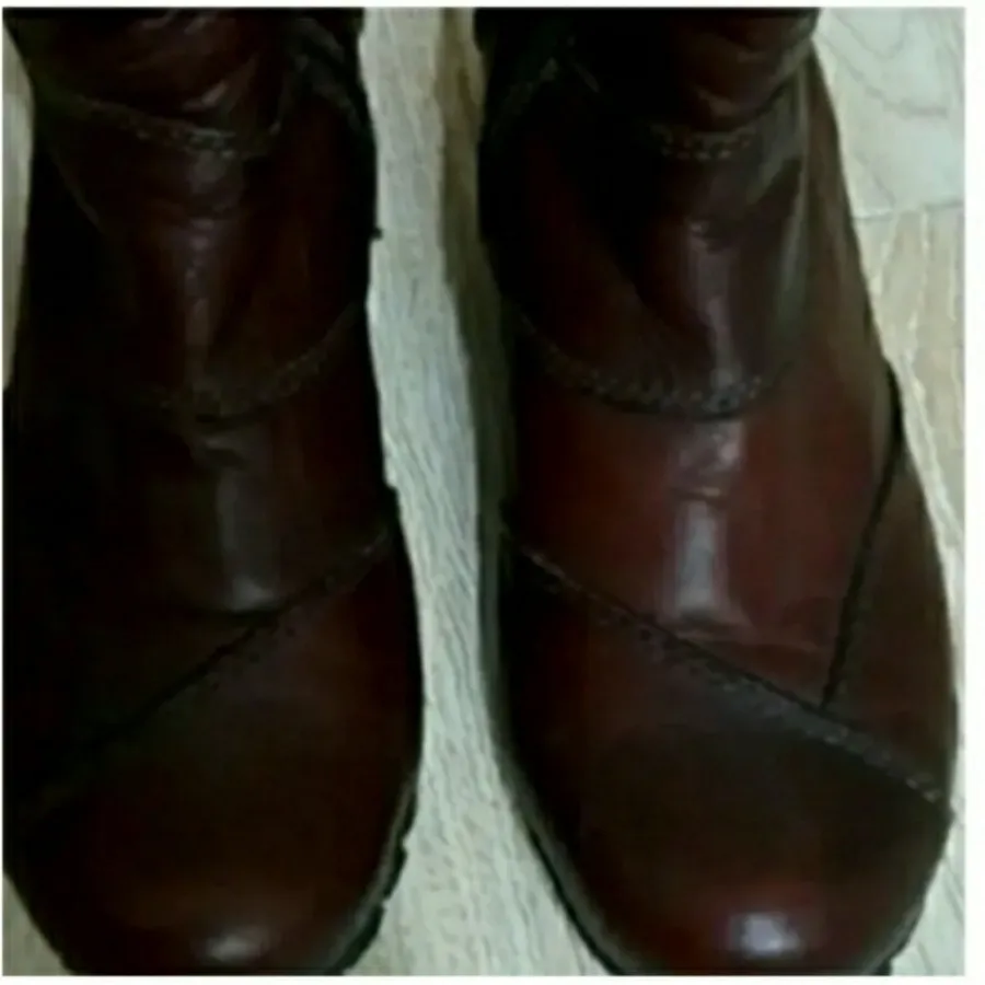 چکمه تمام چرمه سایز 37