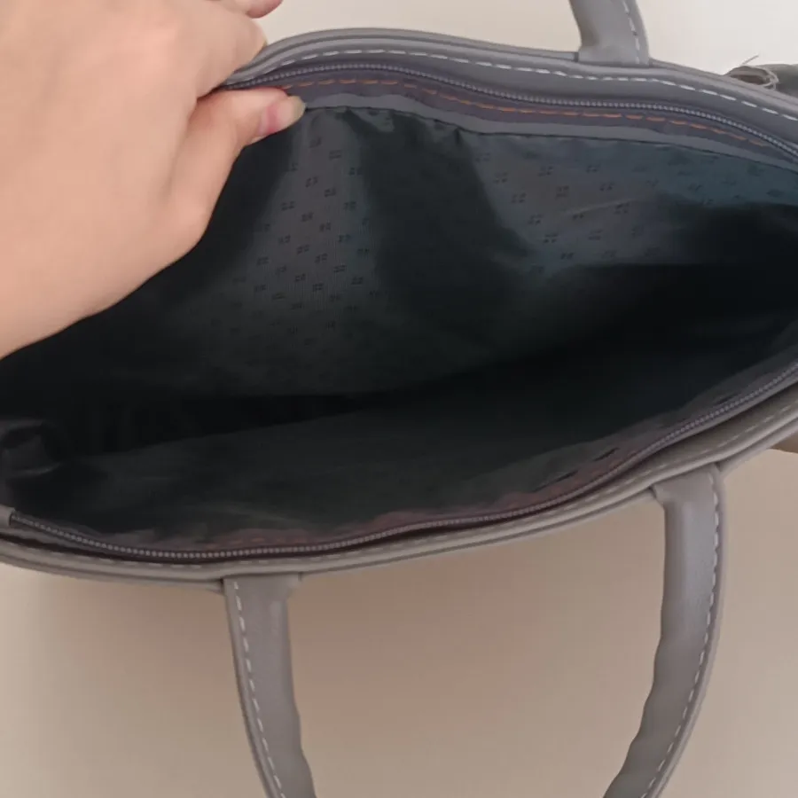 کیف اداری