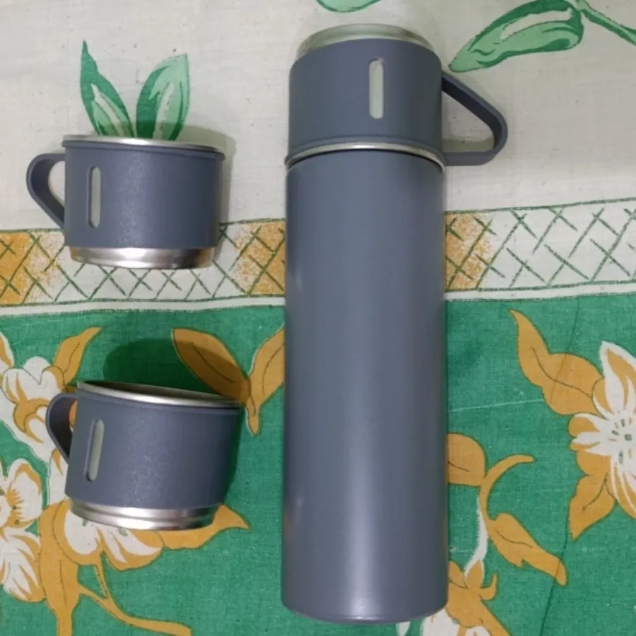 فلاسک لیوان دار