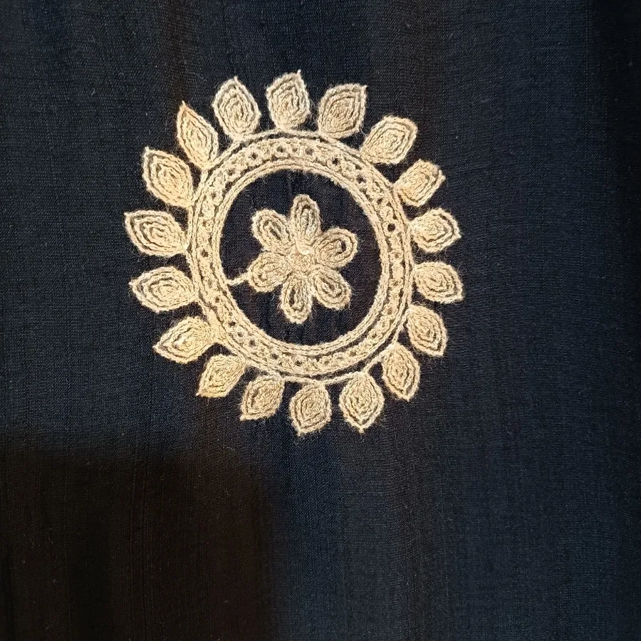 مانتو مشکی