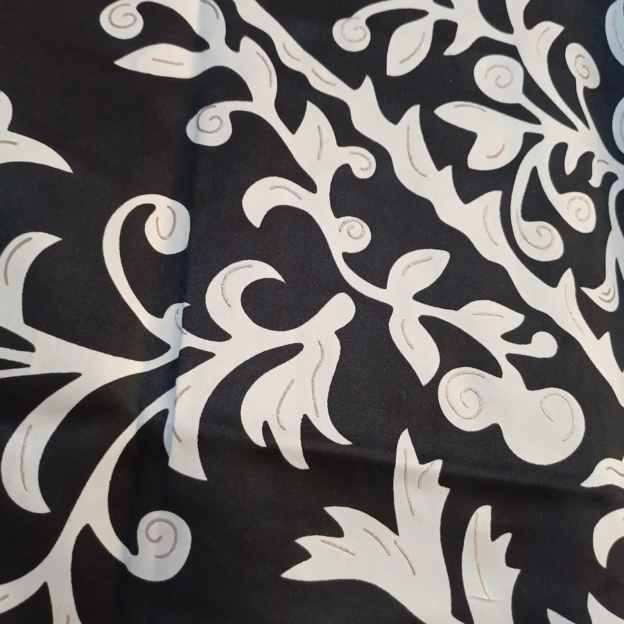 روسری ساتن