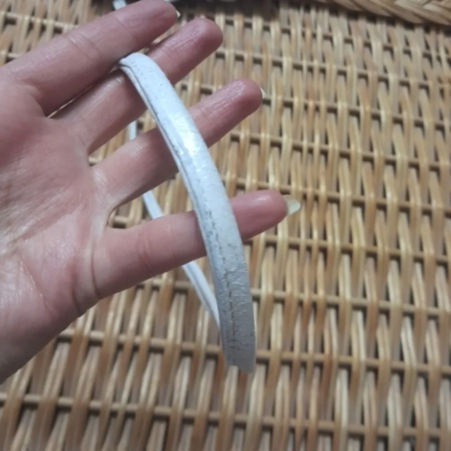 کیف چرم سفید