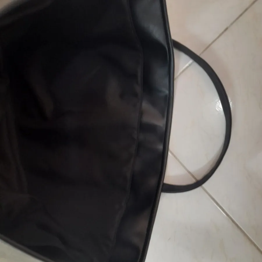 کیف/توت‌بگ