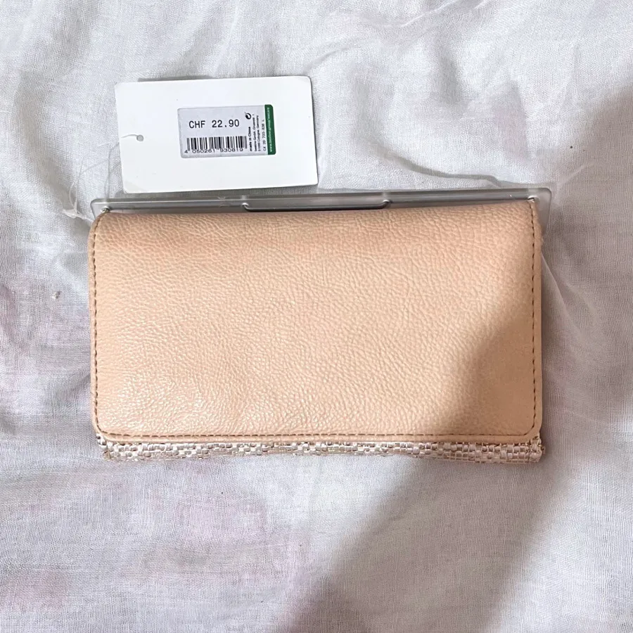 کیف پول / دستی اکسسوریز