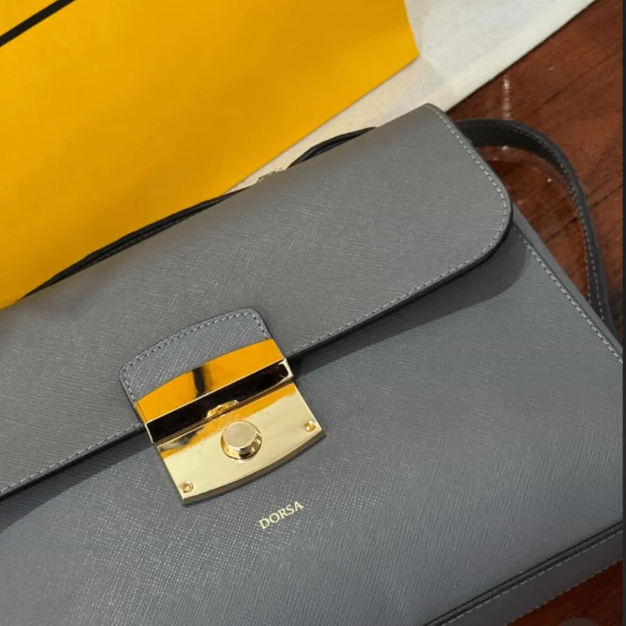 کیف صندوقچه ای درسا
