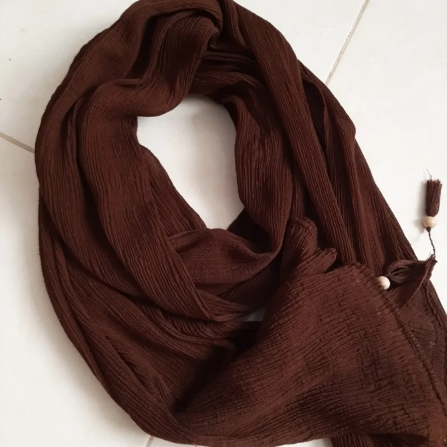 شال قهوه ای