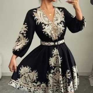 لباس عروسکی